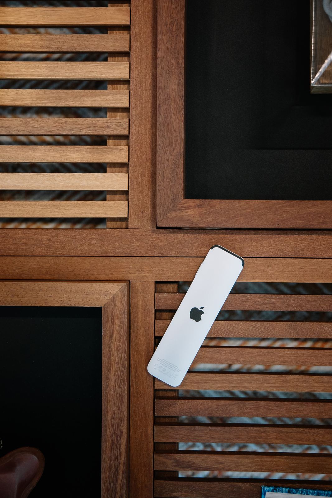 Controle Apple sobre madeira em um projeto Deep on Tech